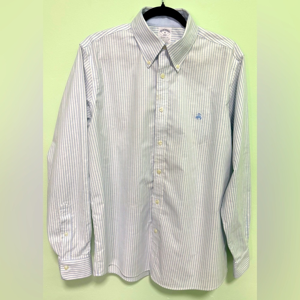 Brooks Brother

Size M